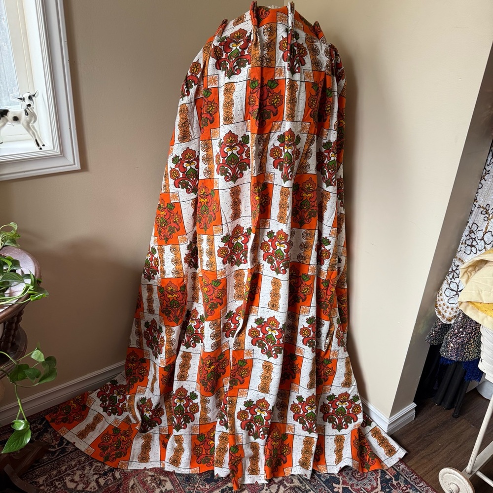 Insanely Gorgeous Mid Century Curtain Panel - Picture 1 of 7